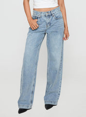 Anelli Low Rise Straight Leg Jeans Light Blue Wash